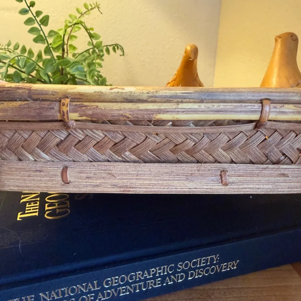 Vtg Splint Ash Square Basket Tray Hand Woven Carved Birds New England 9
